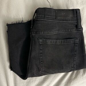 Hollister Jean shorts, color, black size 26 women’s